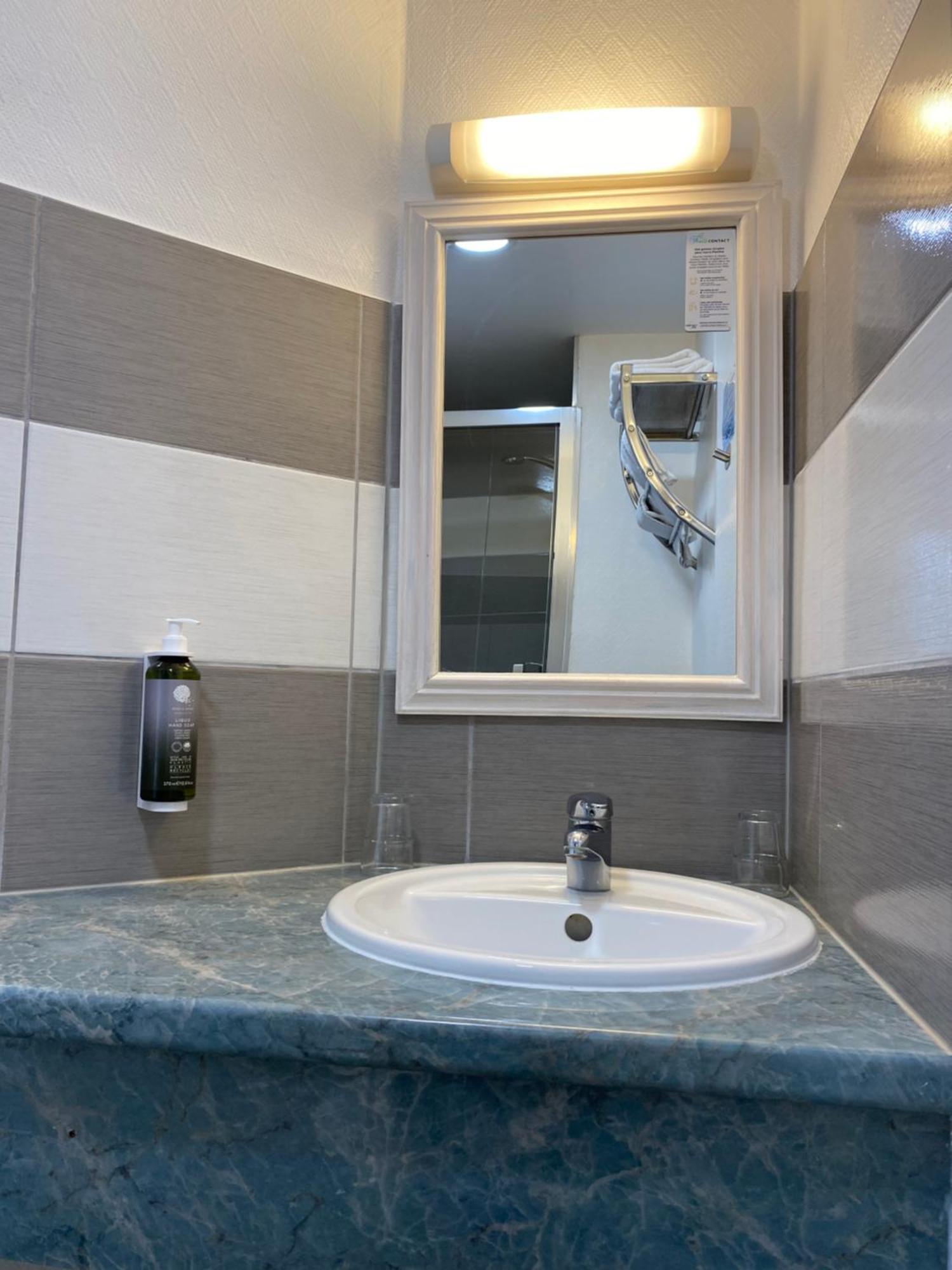 Contact Hotel Le Sud Montpellier Aeroport Parc Expo Arena Могио Екстериор снимка